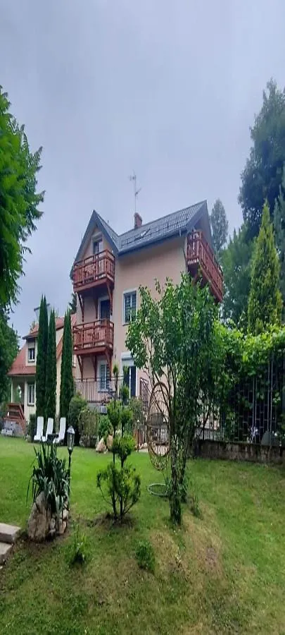 Guest house Zielony Zakatek Karpacz Apartamenty Poland